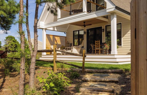 Cape May Court House House | Private Lakefront Retreat | The Cottage at Haven