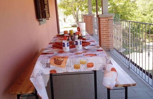 Ponte Buriano Villa | Private Villa with A/C, WIFI, private pool, TV, patio, pets allowed, panoramic view, close to Arezzo
