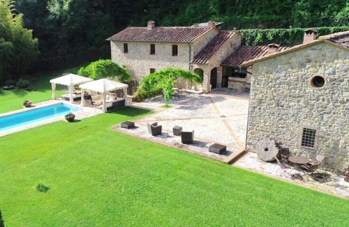 Radicondoli House | Private Villa and Pool in your own Tranquil Oasis
