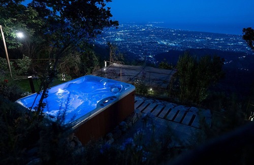 Seravezza Villa | Private Villa with hot tub, sauna, A/C, WIFI, balcony, panoramic view, close to Forte Dei Marmi