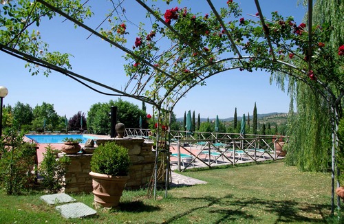 Corciano House | PROMOTION - Straight -Le Gorghe di Valmarino 5km from Perugia Swimming pool and WIFI