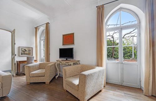 Finalborgo Apartment | Quadrilocale Camelot