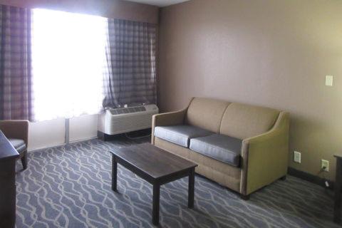 Richmond Hotel | Quality Inn and Conference Center