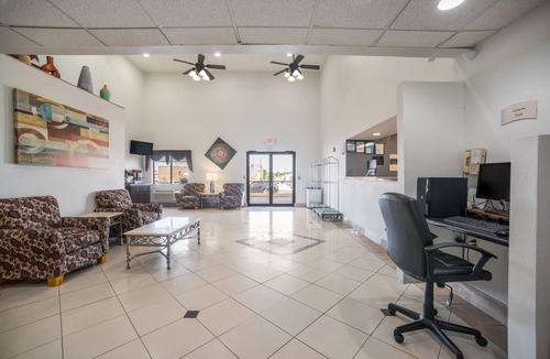 O'Fallon Hotel | Quality Inn O'Fallon - St. Louis - Shiloh