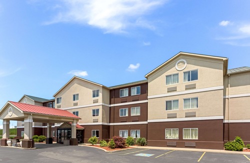 Ferdinand Hotel | Quality Inn & Suites