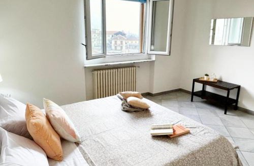 Santhia Apartment | Quick Home Binario Zero