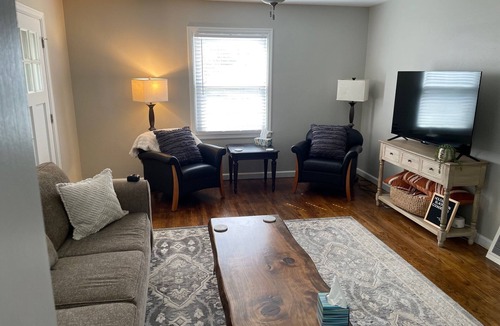 Lafayette House | Quiet 2-bedroom home near downtown Lafayette, IN