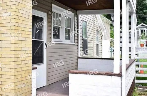 Chambersville Apartment | Quiet apt in Creekside, 10 min from downtown Indiana