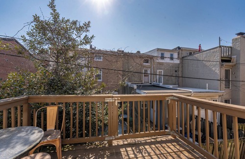 Federal Hill House | Quiet Federal Hill 3BR - Walk to Hospitals, Stadiums, Dining and Nightlife