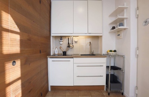 Naples House | Red Bridges Sunny Apartament