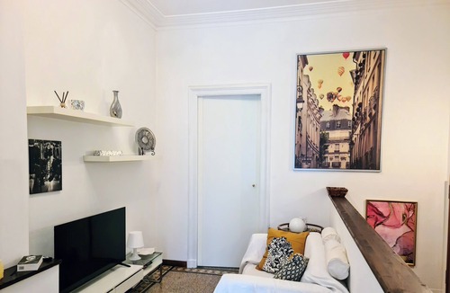 Parella Apartment | Relax in this quiet space just a stone's throw from Tesoriera Park.