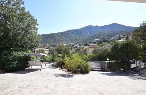 Capoterra House | RELAX MAREMONTI Ampia e Panoramica con spaziosa Veranda Attrezzata