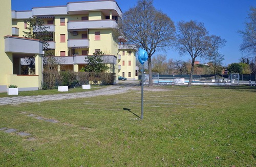 Lido delle Nazioni Apartment | Renovated apartment with parking in Residence with swimming pool Lido Nations
