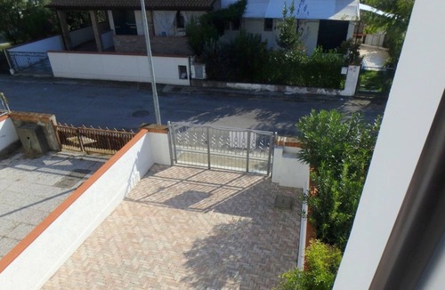 Lido di Pomposa House | Renovated villa with 2 bathrooms, climate and barbecue on the Adriatic coast. VD