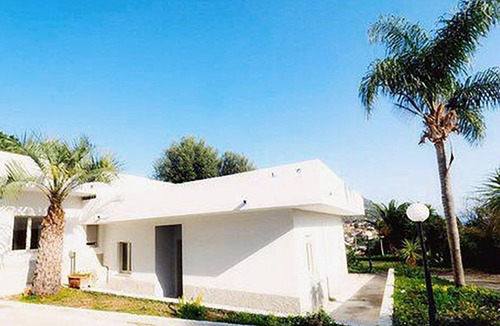 Calimera House | Residence Punta Ricadi - Appartamento Bilocale 4 Letti