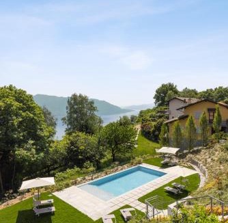Trarego Viggiona Apartment | Residence Conca Verde with pool