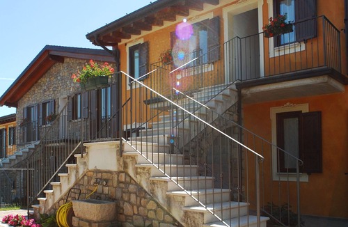 Tignale Apartment | Residence Garden: Three-room apartment with balcony and lake view