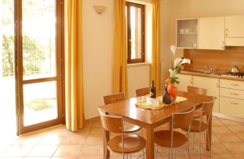 Tignale Apartment | Residence Garden: Three-room apartment with garden