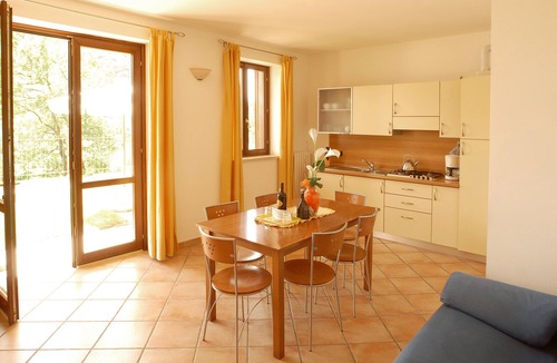 Tignale Apartment | Residence Garden: Two-room apartment with garden