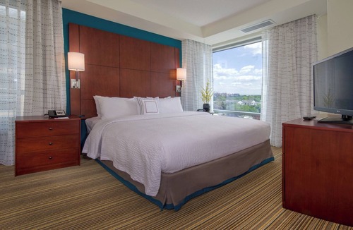 Ashton Heights Hotel | Residence Inn Arlington Ballston