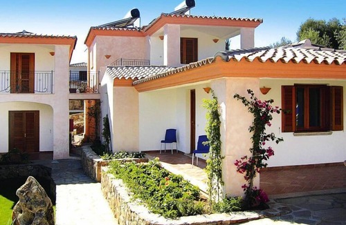 Tanaunella Apartment | Residence Bouganvillage Tanaunella in Budoni