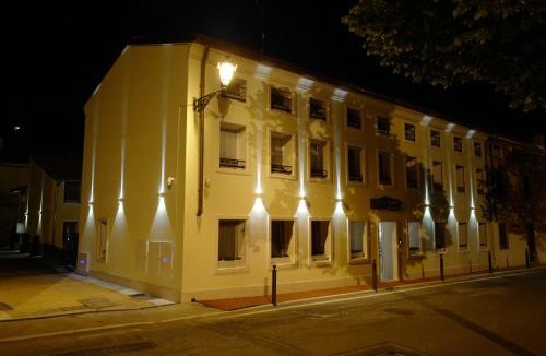 Soave Hotel | Residenza Ai Capitelli
