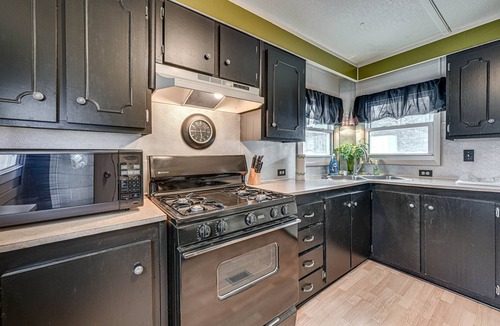 Rhinelander House | Rhinelander Vacation Rental w/Yard on Venus Lake!