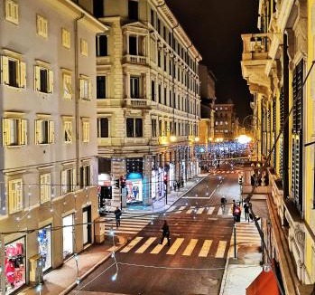 Trieste Old Town Apartment | Ricordi di Viaggio, maison retrò