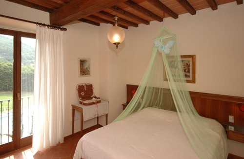 Dicomano Apartment | Rimaggio 1 - Vacation Rental with swimming pool in Mugello, Tuscany