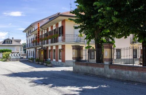 San Colombano Belmonte House | Ristorante Buasca