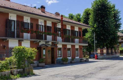 San Colombano Belmonte House | Ristorante Buasca