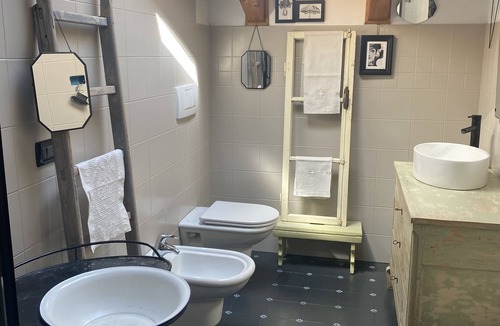 Cles Apartment | Romantic charming accommodation in the historic center of Cles - Val di Non - Trentino