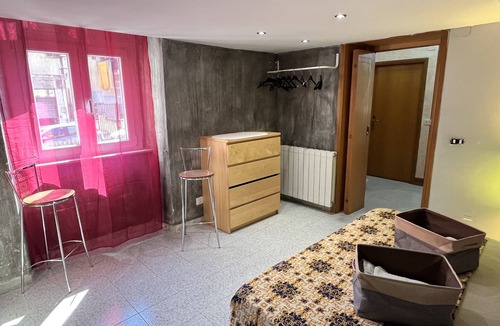 Quartiere XXIX Ponte Mammolo Apartment | ROMUhouse economy apartment