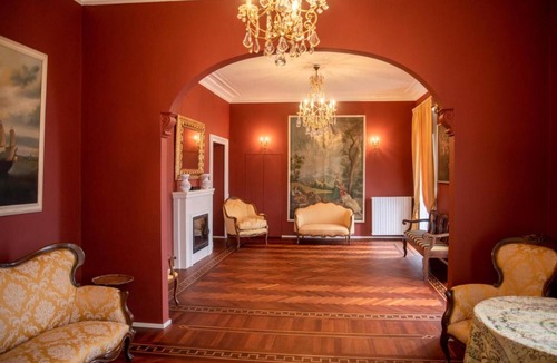 Cannobio Bed & Breakfast | Room 'Camilla' with Private Terrace, Shared Garden and Wi-Fi