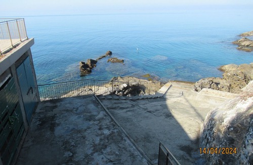 Bogliasco House | Room with breakfast by the sea