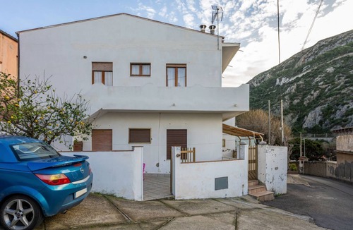 Buggerru Apartment | Roomy apartment of 70 sqm located on the first floor (stairs to access), can comfortably accommodate 6 people.The accommodation is located in Buggerru, just 13 minutes walk from Buggerru Beach and 8km from Cala Domestica Beach, the area is served by all