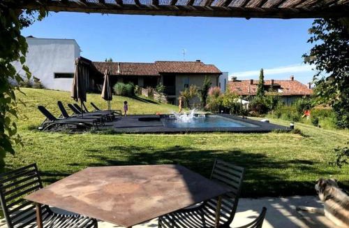 Novello Apartment | ROSTAGNI 1834 apt with pool in the Barolo region