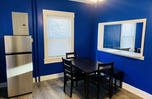 Lauraville Apartment | Royalty Homes - College Style 3 bedroom Apartment