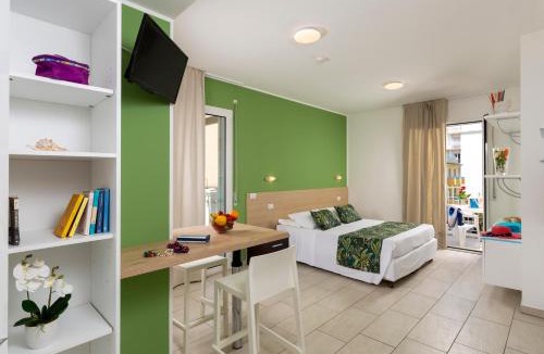 Fogliano Marina Apartment | Rubino Apartments - "Capodanno Esclusivo Solo per Giovani"