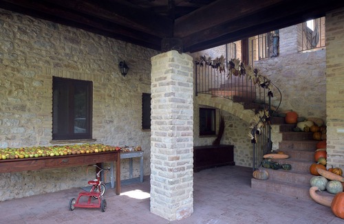 Vallo di Nera Apartment | Rural farm-stay in restored villa on working organic farm. Kid friendly!