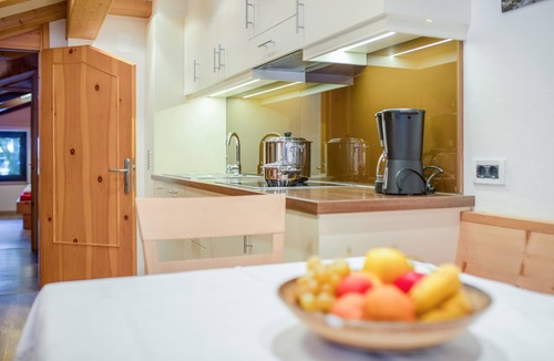 Colfosco Apartment | Rustic Apartment near Ski Areas with Wi-Fi, Garden and Terrace