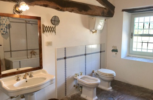 Montelovesco Other | Rustic Farmhouse, Private Pool, Views, Tranquil Retreat, Free Wifi