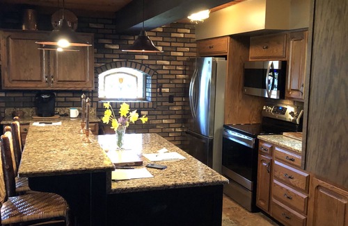 Attica Villa | Rustic Secluded Villa Located on Shawnee Lake - Converted Boy Scout Lodge