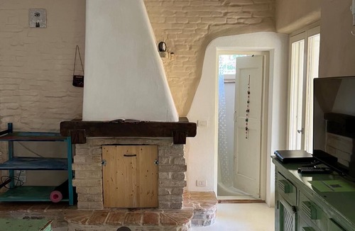 Bettolelle House | Rustic villa nestled in the Marche hills 10 minutes from the beach.