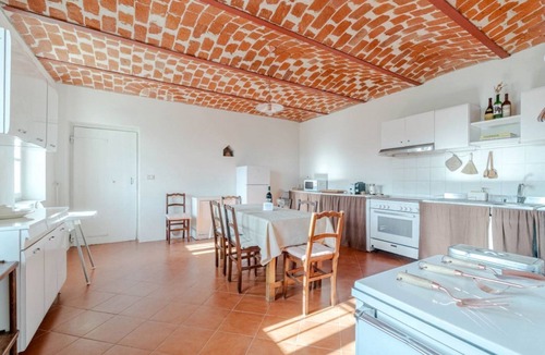 Rocca D'Arazzo Apartment | S. Caterina Country House - cozy villa with garden