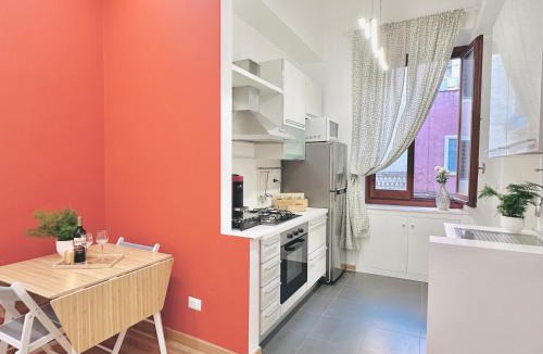 San Giovanni Apartment | San Giovanni Lulus Home