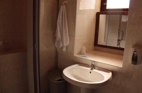 Ruviano Hostel | Santa Maria Degli Angeli C Ospitalità - Hostel