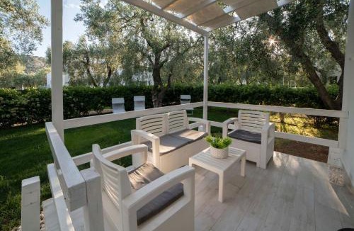 Mattinata House | saracena Holiday Home with Private Beach and Swimming Pool