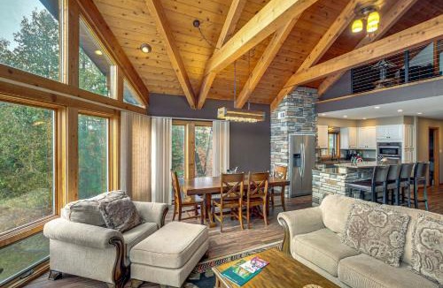 Stambaugh House | Sauna & Pool Table: Family Home on Lake Chicagon