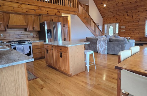 Duncansville Cabin | Scenic Mountain Family Retreat, Private Pool w/Panoramic Views, Modern Interior